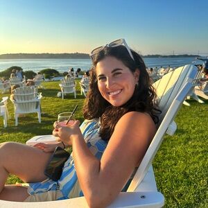 Meet your Posher, Sloan